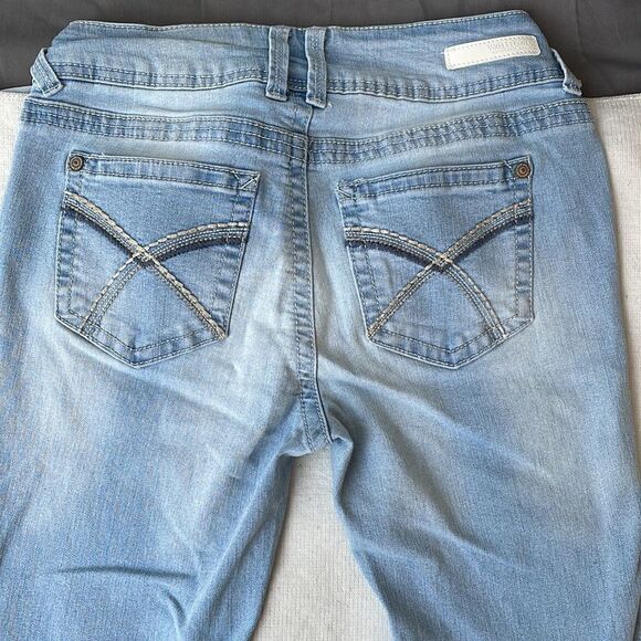 Wallflower light blue jeans skinny jeans double buttons women’s size 3 - Picture 7 of 7